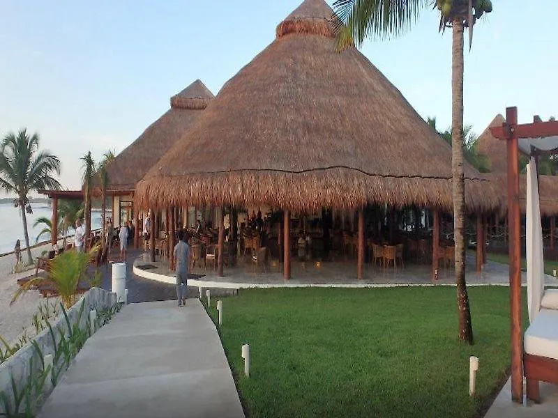 Akumal Bay Beach & Wellness Resort מקסיקו