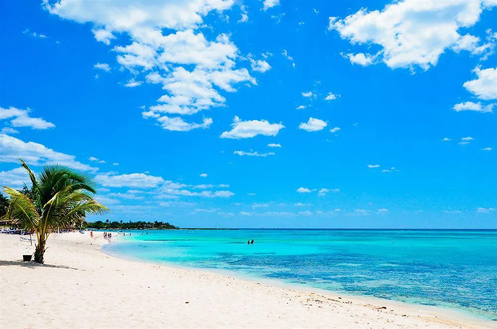 Akumal Bay Beach & Wellness Resort 3*,  Mexico