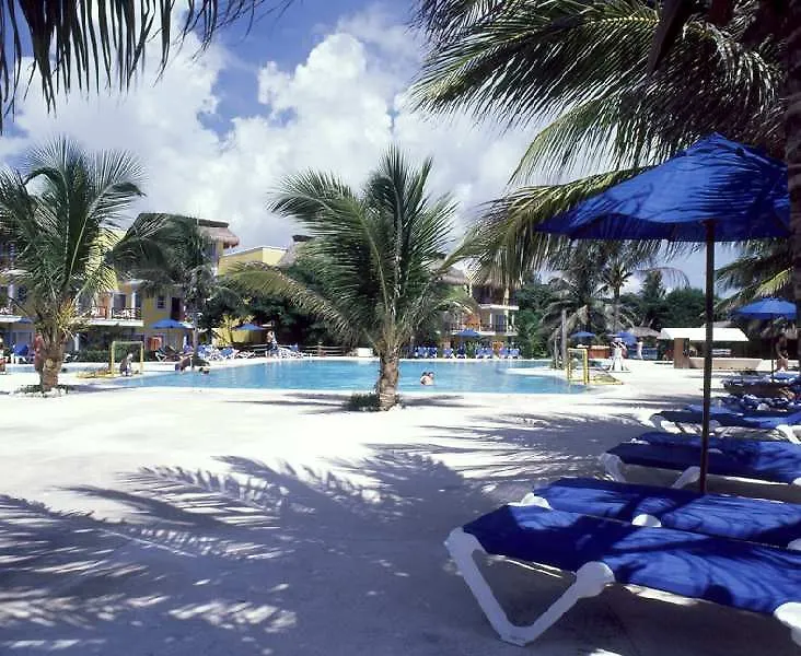 Akumal Bay Beach & Wellness Resort